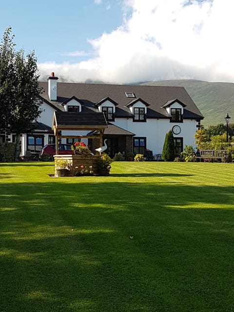 Murray's Mountain View Bed and Breakfast in County Kerry