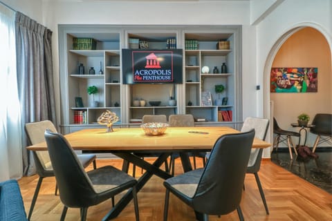 Library, Living room, Photo of the whole room, Seating area, Dining area