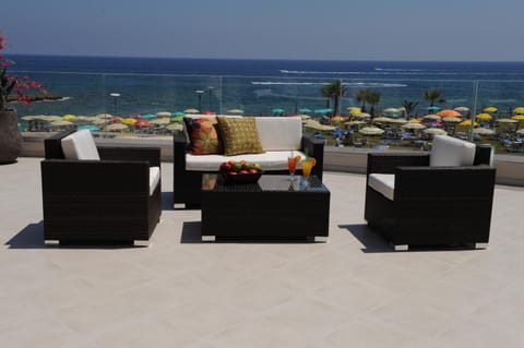 Patio, Day