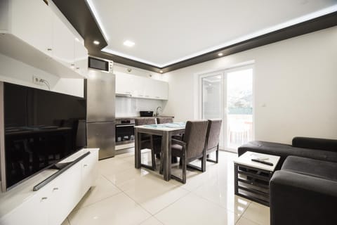 Villa San Antonio-apartment Suzana Bed and Breakfast in Lika-Senj County