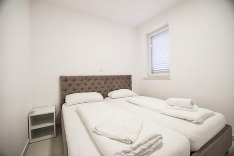 Villa San Antonio-apartment Suzana Bed and Breakfast in Lika-Senj County