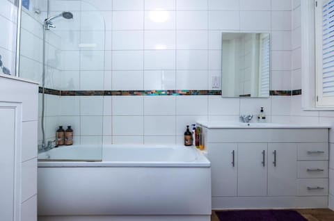 Raven Haven Glastonbury Bed and Breakfast in Glastonbury