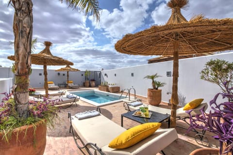 Patio, Pool view, Swimming pool, sunbed, Internal: Not applicable to any particular room