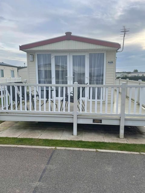 PG101 6 BERTH DELUXE ON THE GOLDEN PALM CHAPEL st LEONARD PG101 Apartment in Chapel Saint Leonards