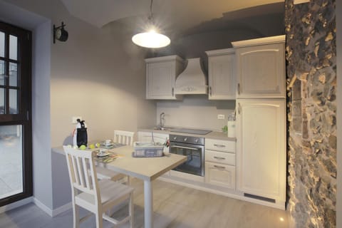 AGRITURISMO CORTE FONTANA APP. BARBARA Apartment in Salo