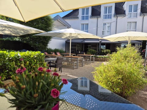 Patio, Garden