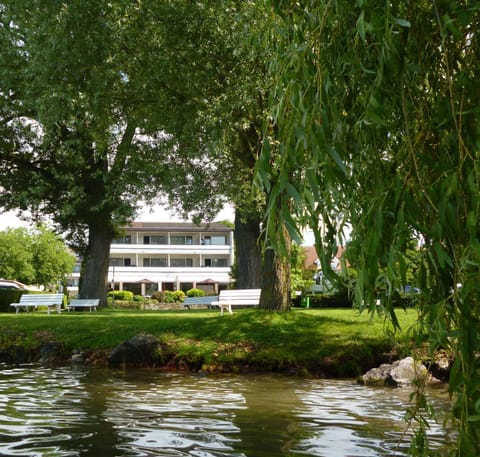 Property building, Facade/entrance, Lake view