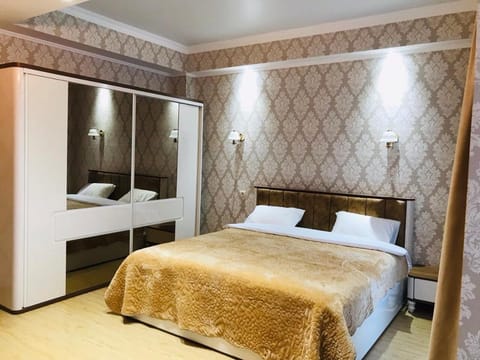 Bed, Bedroom, wardrobe