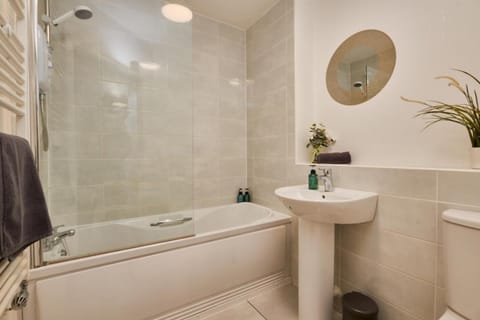 Shower, Bathroom, Bath