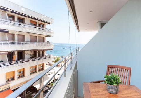 Property building, Balcony/Terrace