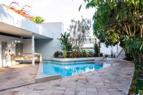 Swimming pool, Swimming pool