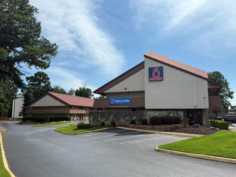 Property building, Parking
