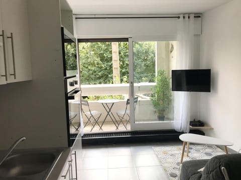 Charmant studio, centre-ville Apartment in Bourgogne-Franche-Comté