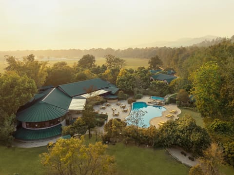 Property building, Swimming pool