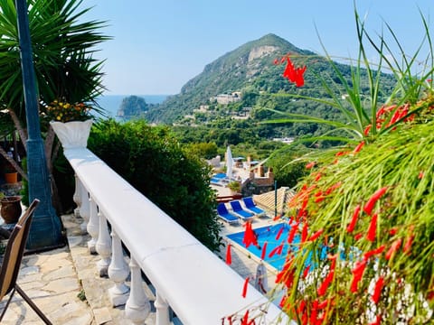 Balcony/Terrace, Mountain view, Pool view, Sea view, Swimming pool
