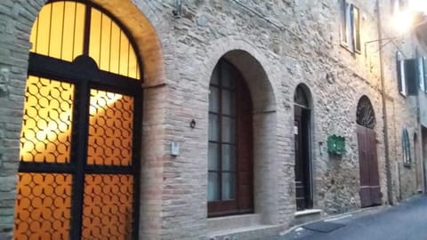 Camera Agata Bed and Breakfast in Monticiano