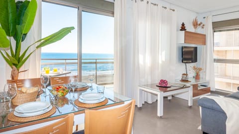Dining area, Sea view
