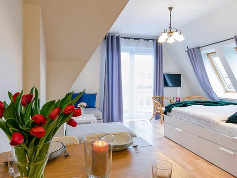 Living room, Seating area, Dining area, Bedroom