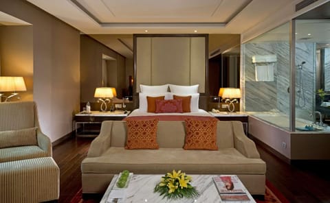 Photo of the whole room, On site