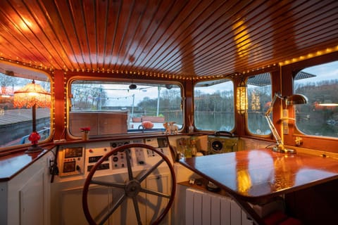 Fishing, Canoeing, Hiking, Cycling, Sports