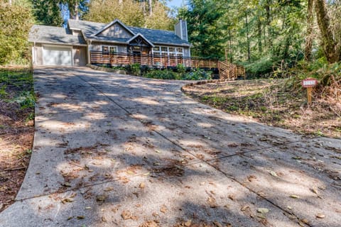 Mercer Creek Hideaway House in Oregon