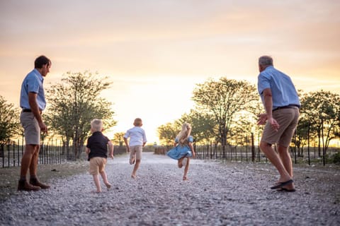 Natural landscape, Sunset, children, Family