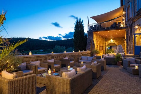 Lounge or bar, Sunset