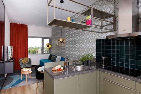 Kitchen or kitchenette, kitchen