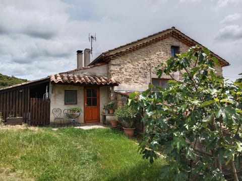 Lespine-10 min Caverne Pont d'Arc Apartment in Provence-Alpes-Côte d'Azur