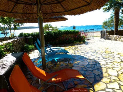 Patio, Sea view, Street view