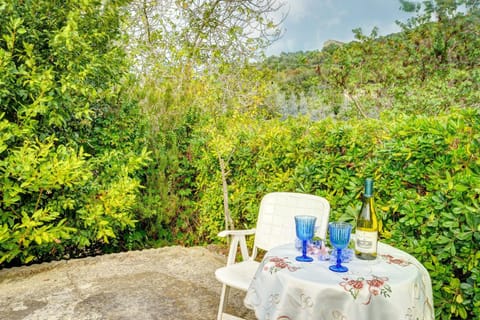 BBQ facilities, Garden