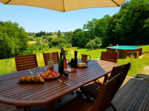 Patio, Day, Natural landscape, Balcony/Terrace, Dining area, Food, Garden view, Pool view, Swimming pool