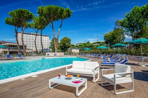 Pool view, Swimming pool