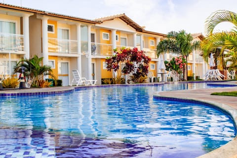 Property building, Swimming pool, Swimming pool