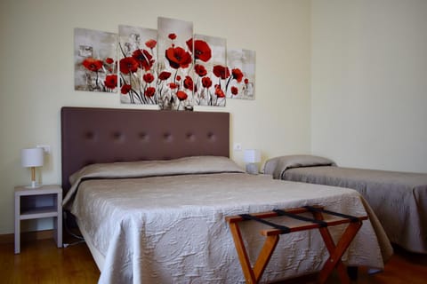 La Lanterna Bed and Breakfast in Garda