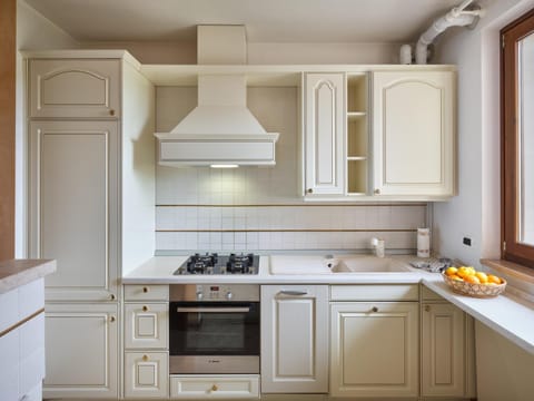 Kitchen or kitchenette, kitchen