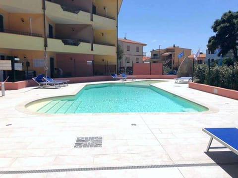 Summer, Swimming pool, sunbed