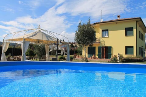Property building, Summer, Swimming pool