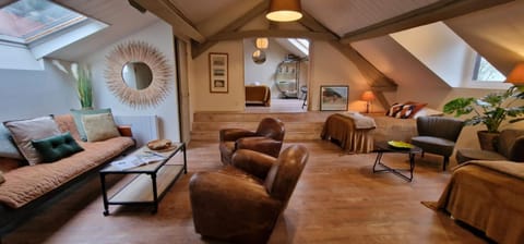La Cour Sainte Catherine demeure de charme Bed and Breakfast in Honfleur