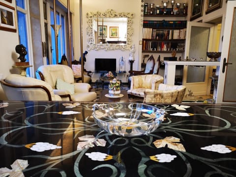 La dimora del pittore Apartment in Florence