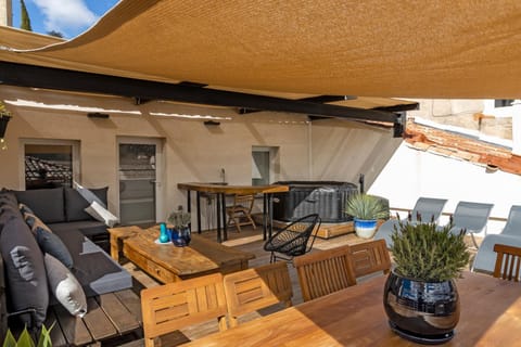 La terrasse de Tiss Bed and Breakfast in Bédoin