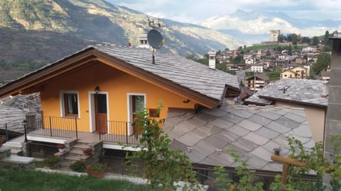 Property building, View (from property/room)