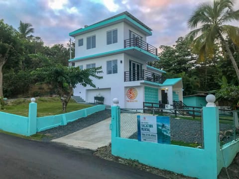 Property building, Street view