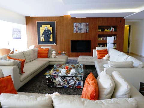 Lobby or reception, Lounge or bar