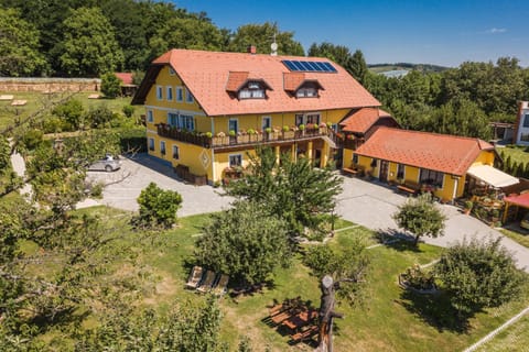 Property building, Bird's eye view