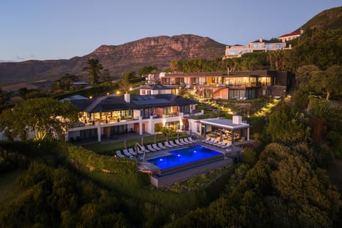 Property building, Bird's eye view