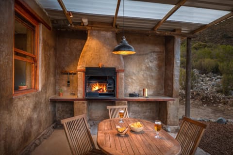 Patio, BBQ facilities, Dining area