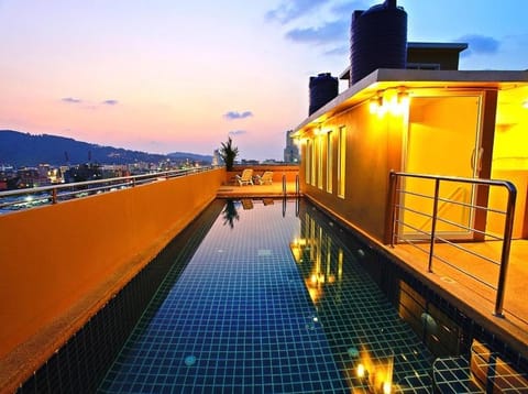 Balcony/Terrace, Swimming pool, Swimming pool