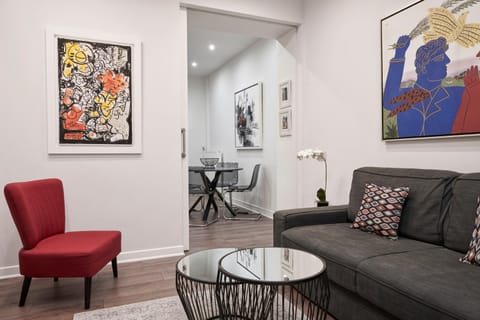 Living room, Decorative detail, Seating area