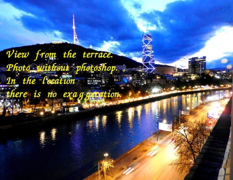 Balcony/Terrace, City view, Mountain view, River view